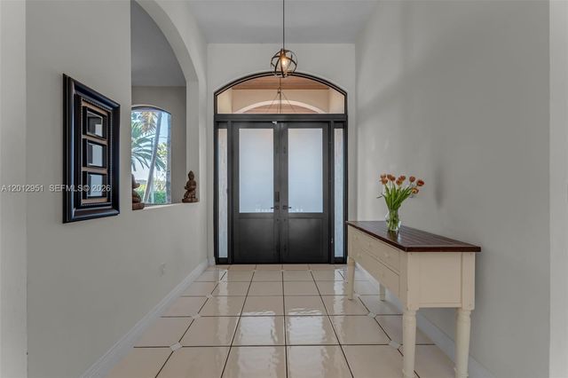 12019 SW 77th Ter, Miami, FL 33183
