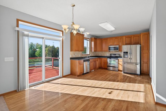 6757 Urbandale Lane N, Maple Grove, MN 55311