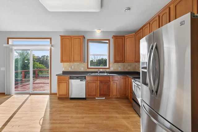 6757 Urbandale Lane N, Maple Grove, MN 55311