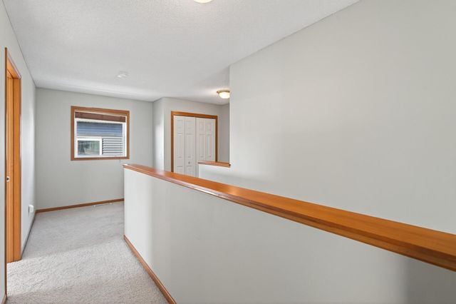 6757 Urbandale Lane N, Maple Grove, MN 55311