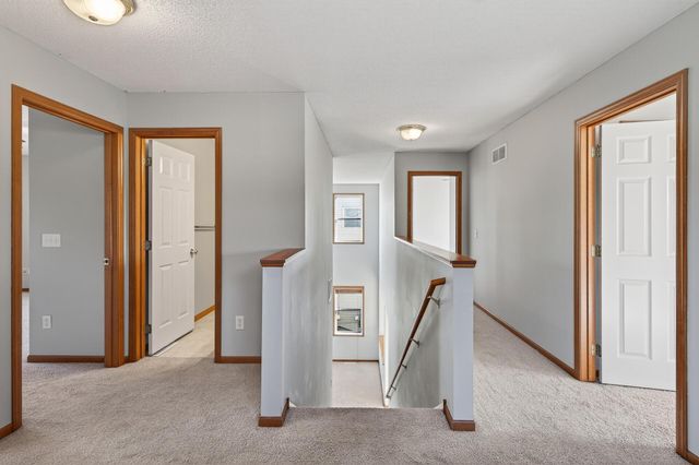 6757 Urbandale Lane N, Maple Grove, MN 55311