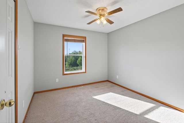 6757 Urbandale Lane N, Maple Grove, MN 55311