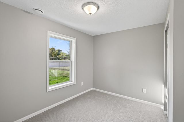 6757 Urbandale Lane N, Maple Grove, MN 55311