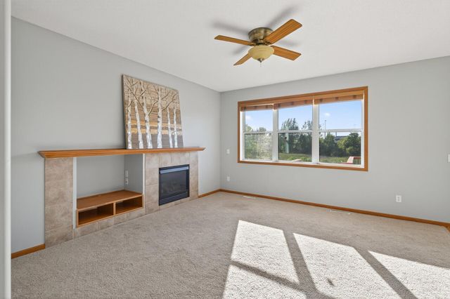 6757 Urbandale Lane N, Maple Grove, MN 55311