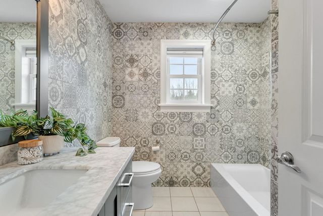 122 Red King Road, St. Albans Town, VT 05478