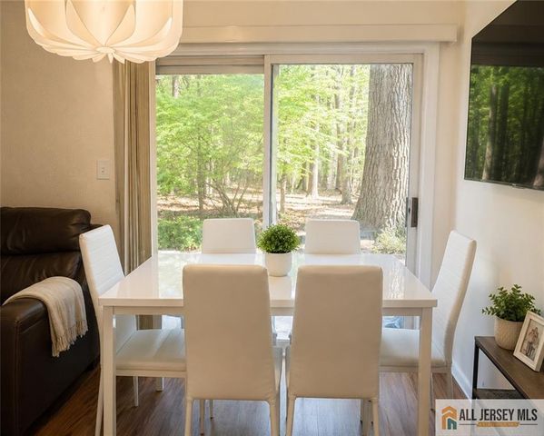 354 McDowell Drive A, East Brunswick, NJ 08816