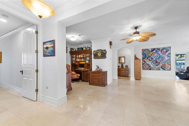 746 W Palmetto Park Road, Boca Raton, FL 33486