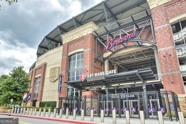 3275 Hilltop Circle, Marietta, GA 30066