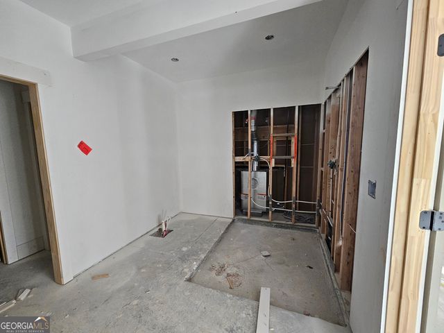 3275 Hilltop Circle, Marietta, GA 30066