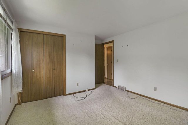23626 62nd PLACE, Salem, WI 53168
