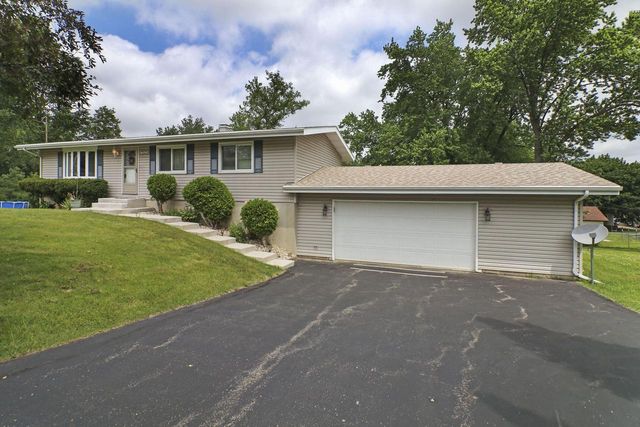 23626 62nd PLACE, Salem, WI 53168
