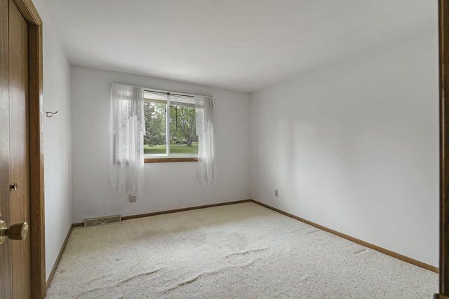 23626 62nd PLACE, Salem, WI 53168