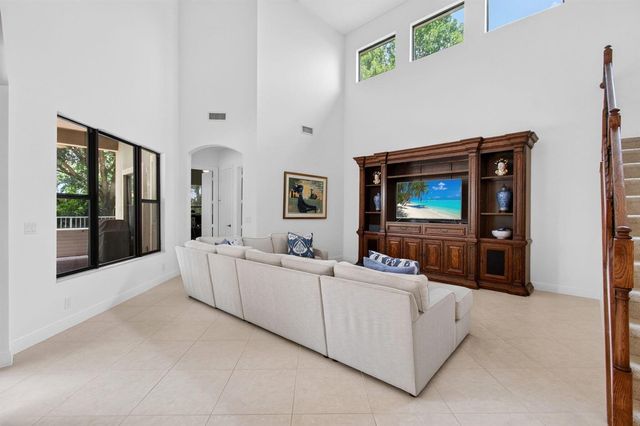 15564 Glencrest Avenue, Delray Beach, FL 33446