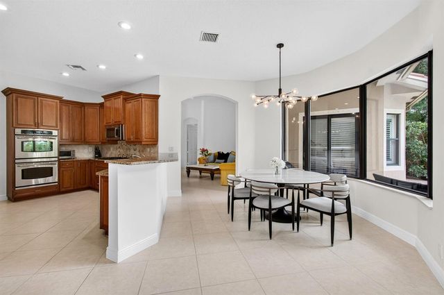 15564 Glencrest Avenue, Delray Beach, FL 33446