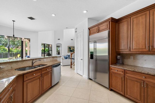 15564 Glencrest Avenue, Delray Beach, FL 33446
