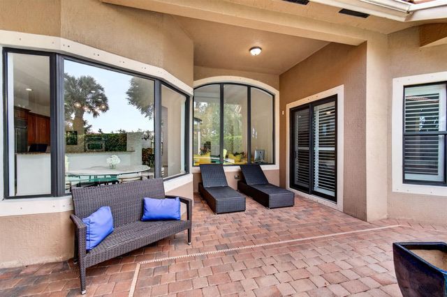 15564 Glencrest Avenue, Delray Beach, FL 33446