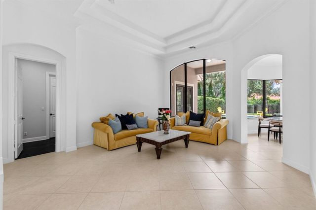 15564 Glencrest Avenue, Delray Beach, FL 33446