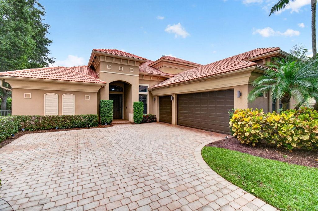 15564 Glencrest Avenue, Delray Beach, FL 33446