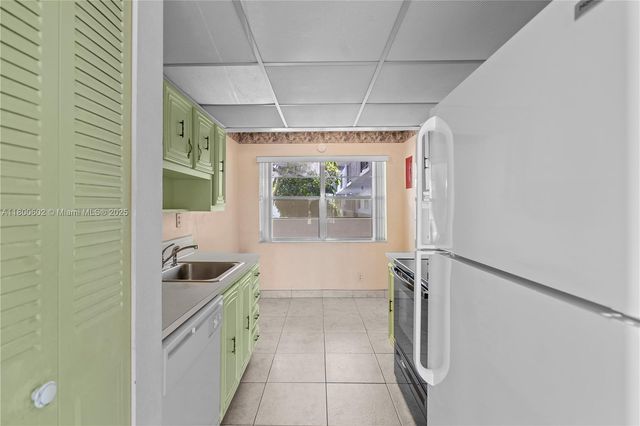 8205 NW 61st St B209, Tamarac, FL 33321