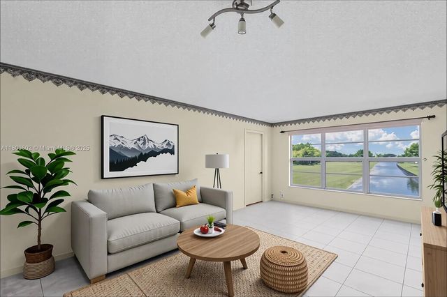 8205 NW 61st St B209, Tamarac, FL 33321