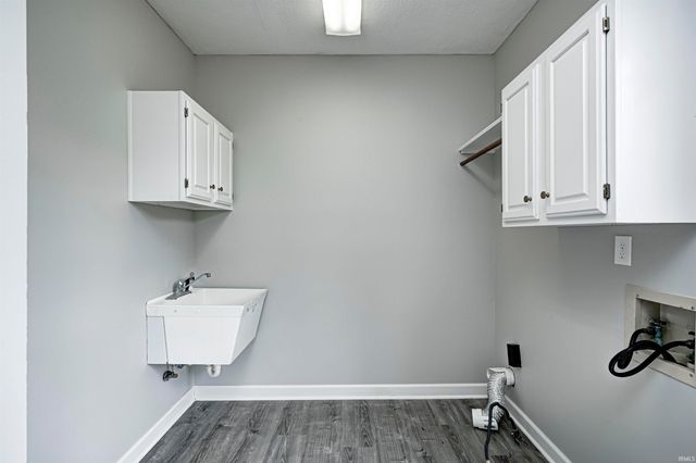 695 S St. Louis Drive, Crawfordsville, IN 47933