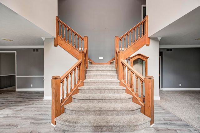 695 S St. Louis Drive, Crawfordsville, IN 47933