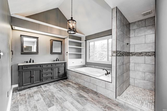 695 S St. Louis Drive, Crawfordsville, IN 47933