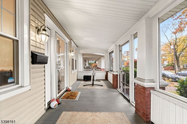 46 Plainfield Ave, Metuchen Boro, NJ 08840