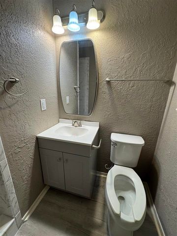 118 N Elk Dr, Cache, OK 73527