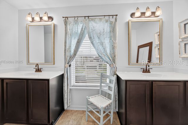 5 Pioneer Pt, Bluffton, SC 29910