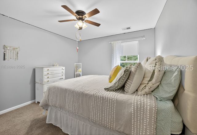 5 Pioneer Pt, Bluffton, SC 29910