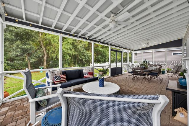 5 Pioneer Pt, Bluffton, SC 29910