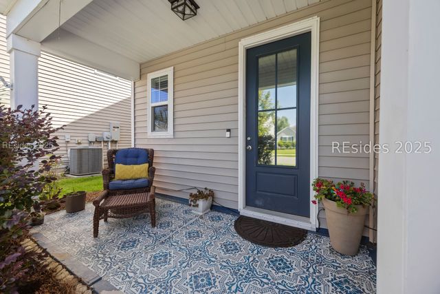 5 Pioneer Pt, Bluffton, SC 29910