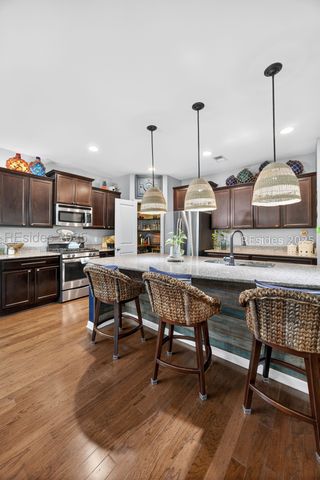 5 Pioneer Pt, Bluffton, SC 29910