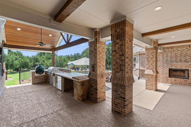 205 Quarry Lake EST, Liberty Hill, TX 78642
