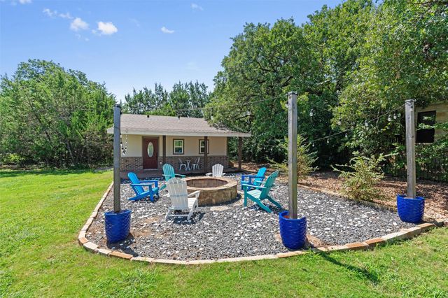 205 Quarry Lake EST, Liberty Hill, TX 78642