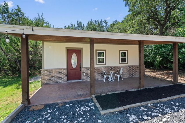 205 Quarry Lake EST, Liberty Hill, TX 78642