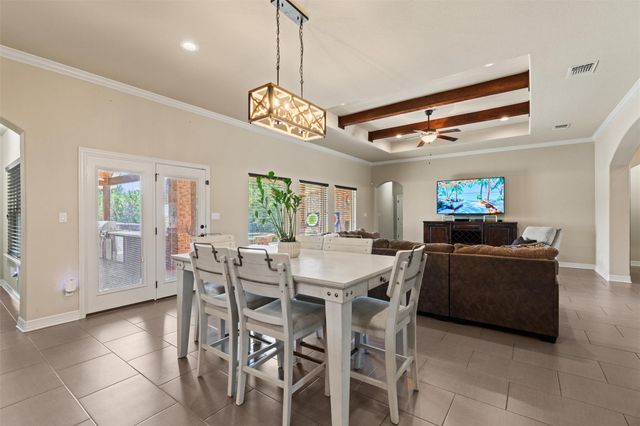 205 Quarry Lake EST, Liberty Hill, TX 78642