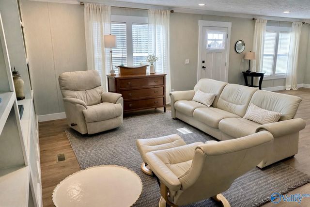 109 Harmening Drive, Huntsville, AL 35811