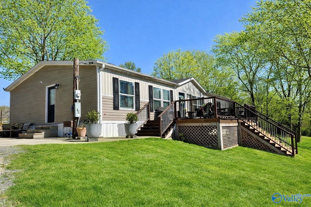 109 Harmening Drive, Huntsville, AL 35811