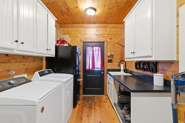 2390 S Branch Road, Krum, TX 76249