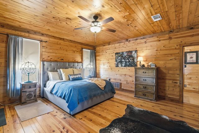 2390 S Branch Road, Krum, TX 76249