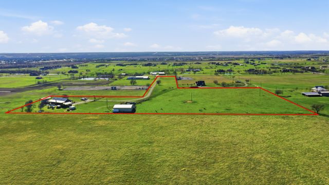 2390 S Branch Road, Krum, TX 76249