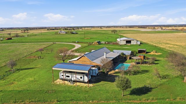 2390 S Branch Road, Krum, TX 76249