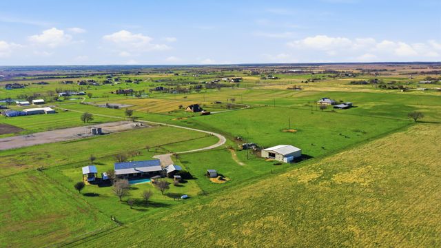 2390 S Branch Road, Krum, TX 76249