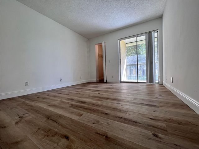 1013 Meadows Circle 1013, Boynton Beach, FL 33436