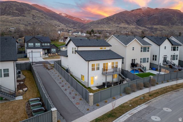 921 N EVELYN ST, Farmington, UT 84025