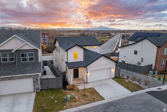 921 N EVELYN ST, Farmington, UT 84025