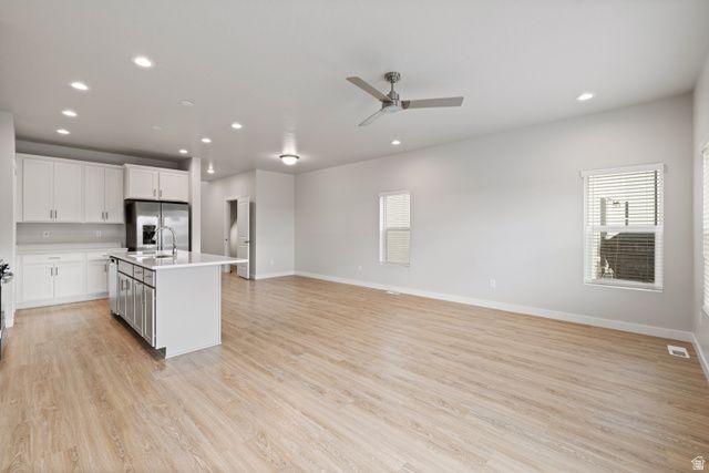 921 N EVELYN ST, Farmington, UT 84025