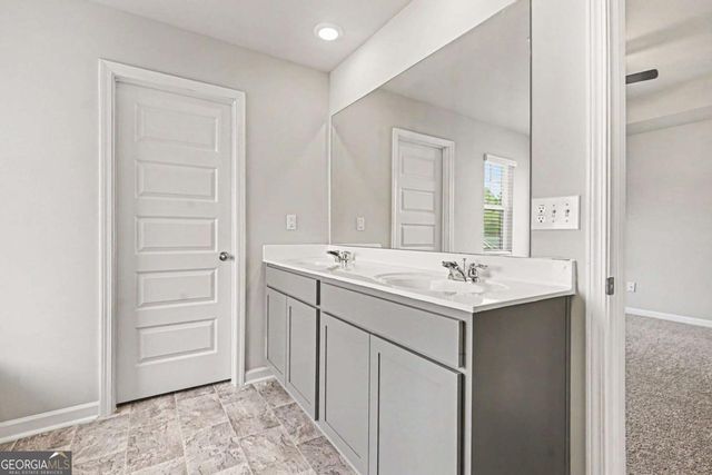 44 Mead Court, Hoschton, GA 30548